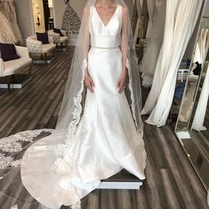 Bridal cathedral veil